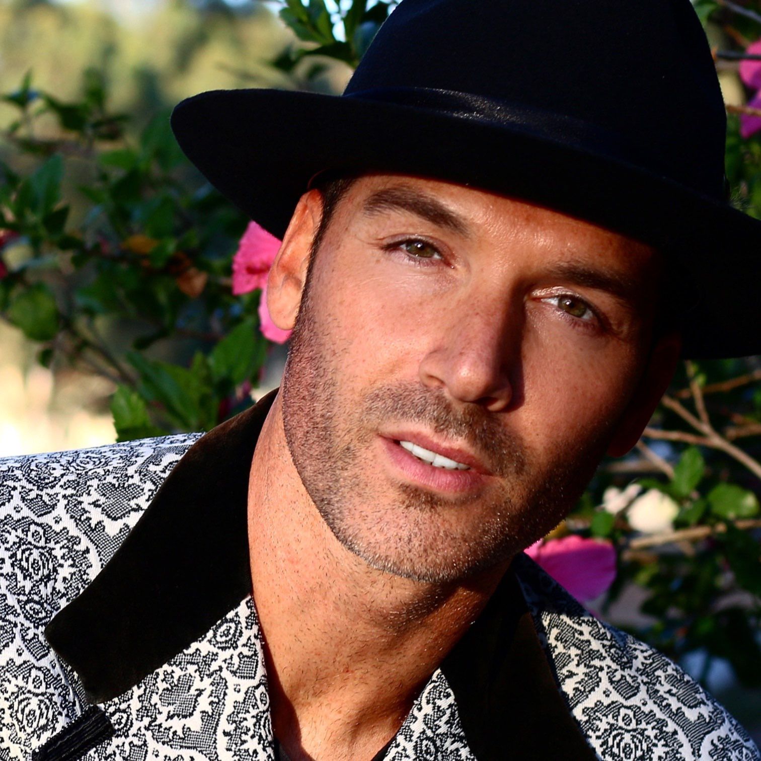 Warren Hargraves - Country, Singer-Songwriter Artist | Songfinch
