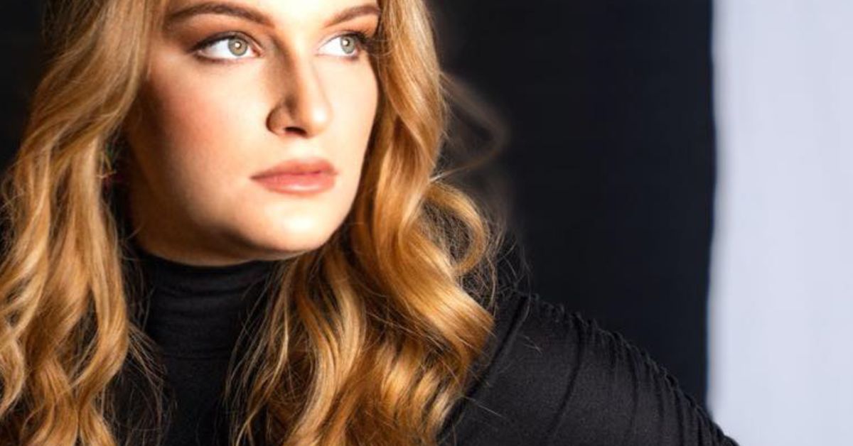 JAYE - Singer-Songwriter Artist | Songfinch